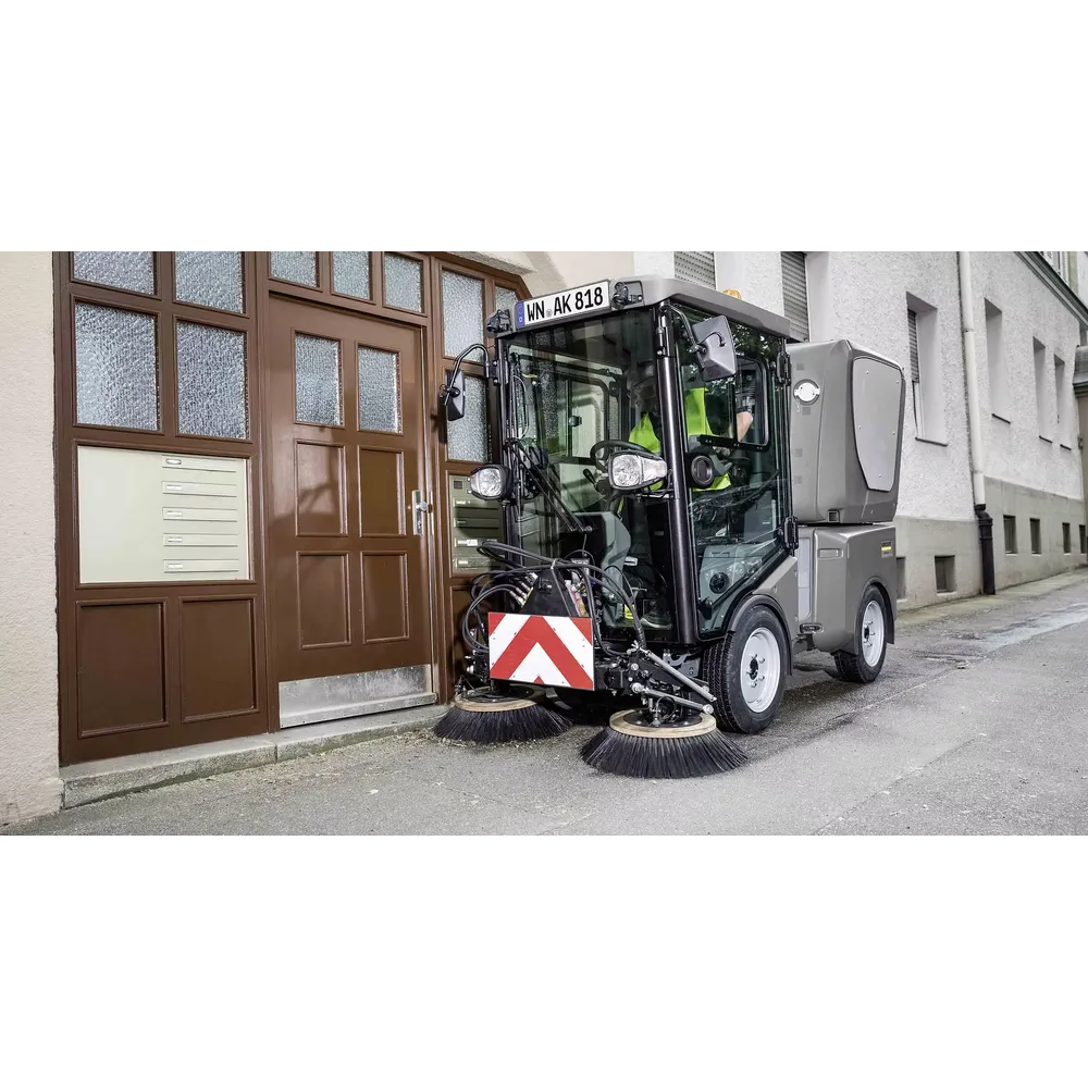 Karcher MC80 Municipal Street Sweeper Alley Cleanup