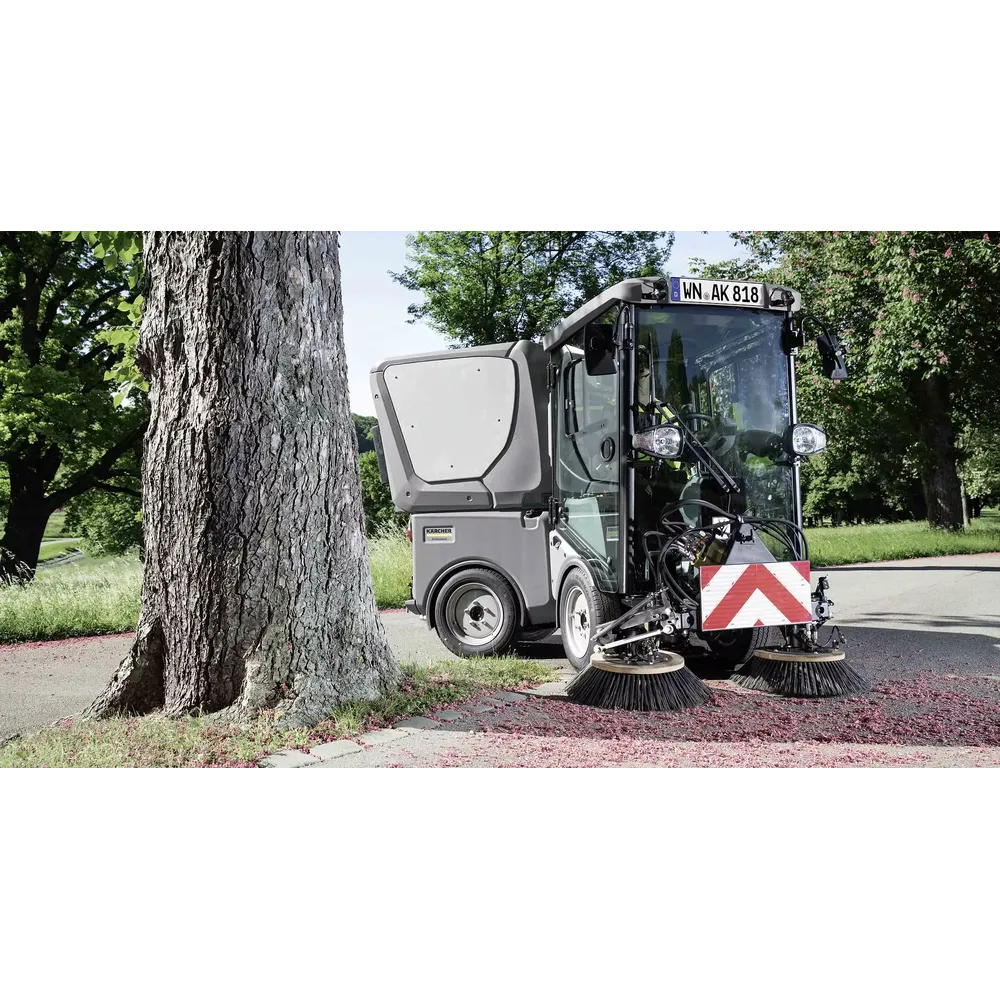 Karcher MC80 Municipal Street Sweeper Walking Path Cleanup