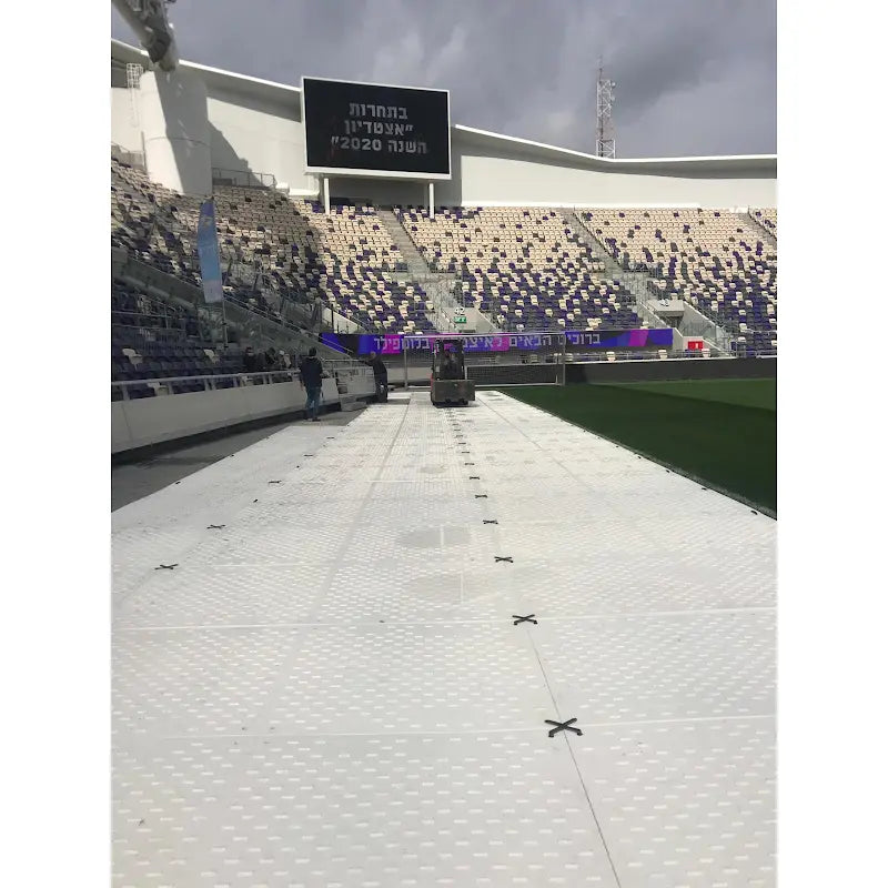 Versare EverRoad Artificial Turf Protection Mats 4x8